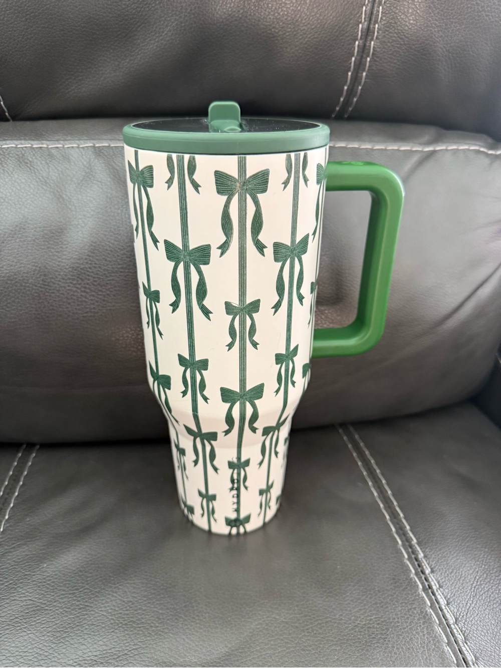 Hydrojug x Anthropologie Tied with Joy 40 oz traveler Excellent condition